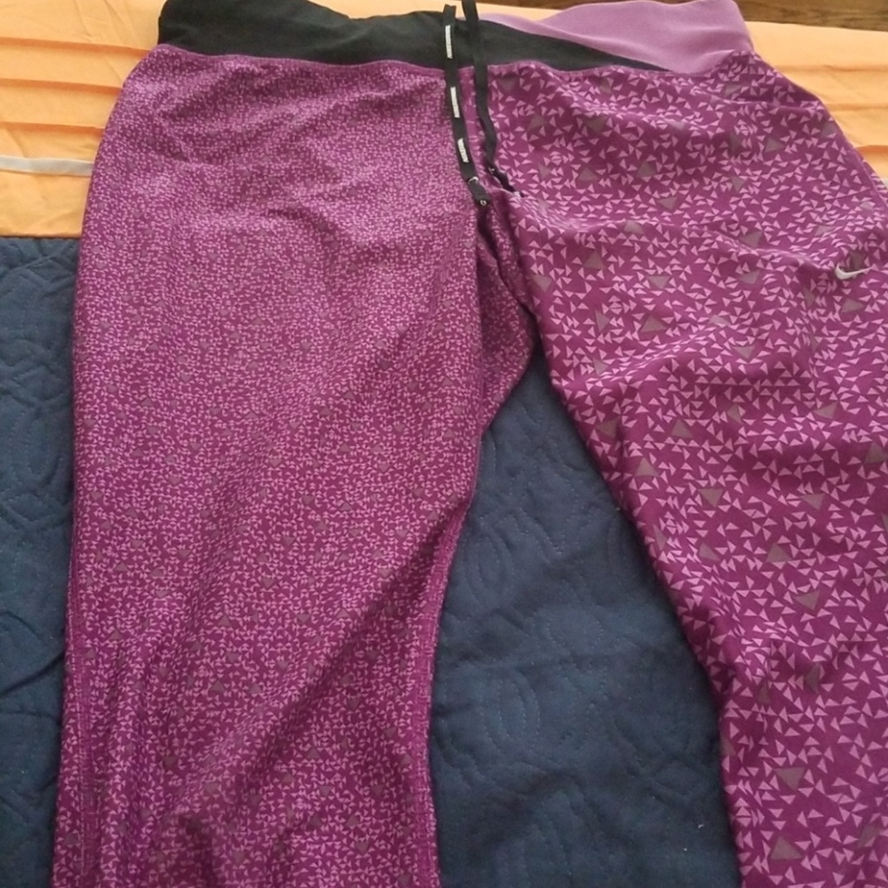 Nike capri pants xl